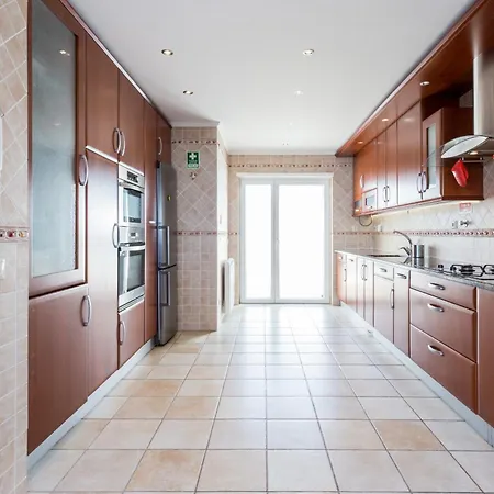 Coolhouses Algarve Luz, Ocean Front 4 Bed House W/ Pool, Casa Da Pipa Villa Luz