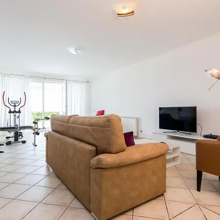 Villa Coolhouses Algarve Luz, Ocean Front 4 Bed House W/ Pool, Casa Da Pipa