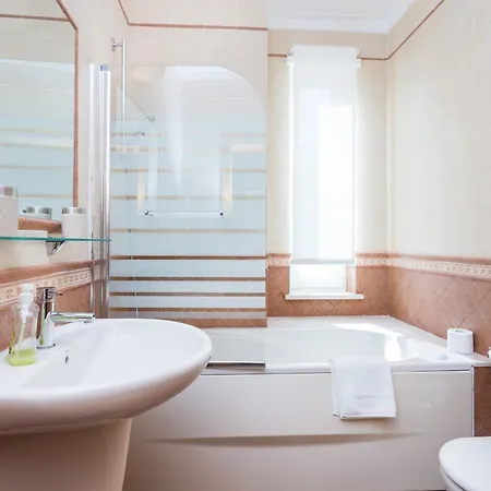 Coolhouses Algarve Luz, Ocean Front 4 Bed House W/ Pool, Casa Da Pipa