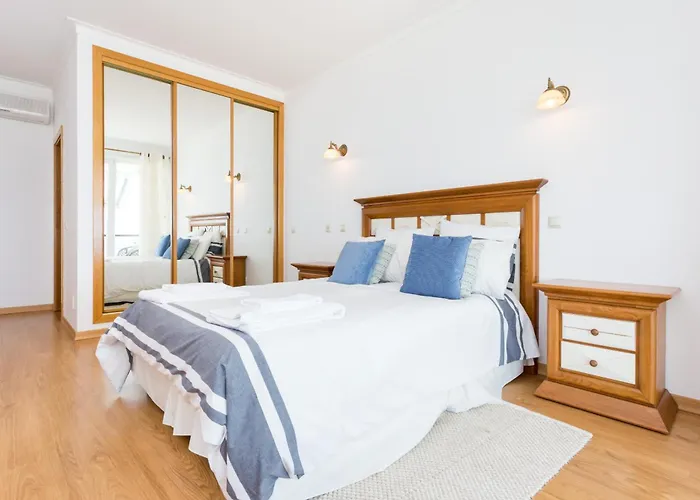 Coolhouses Algarve Luz, Ocean Front 4 Bed House W/ Pool, Casa Da Pipa *